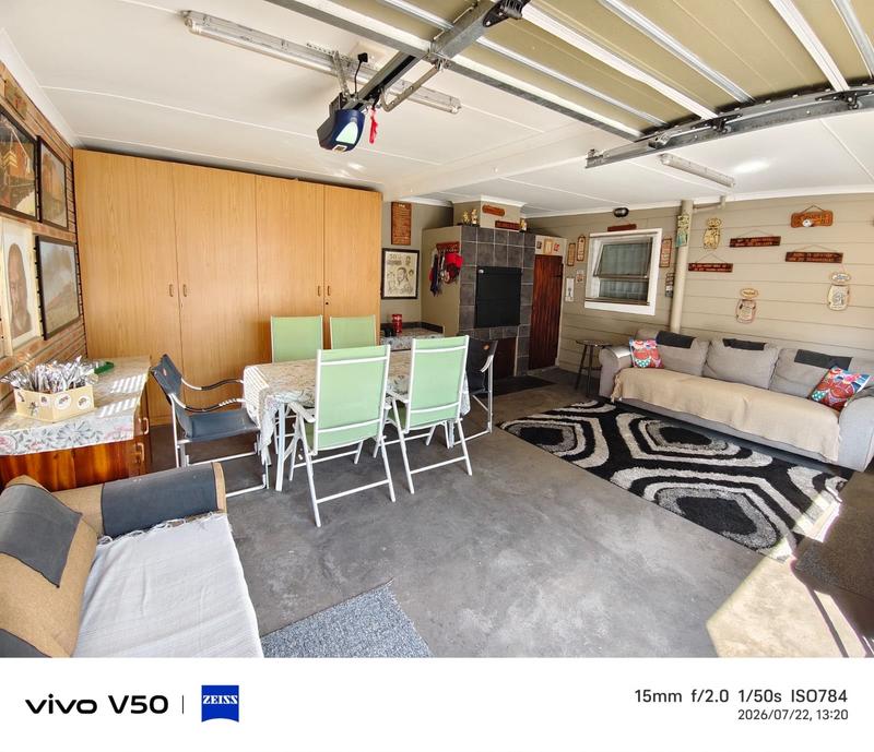 2 Bedroom Property for Sale in Hartenbos Western Cape